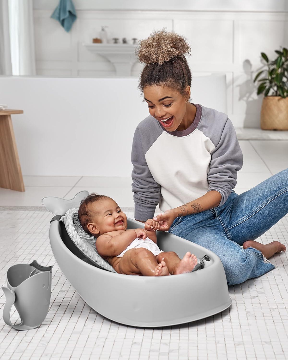 imageSkip Hop Baby Bath Rinse Cup MOBY TearFree Waterfall Rinser Blue Age 0Moby Rinser Grey