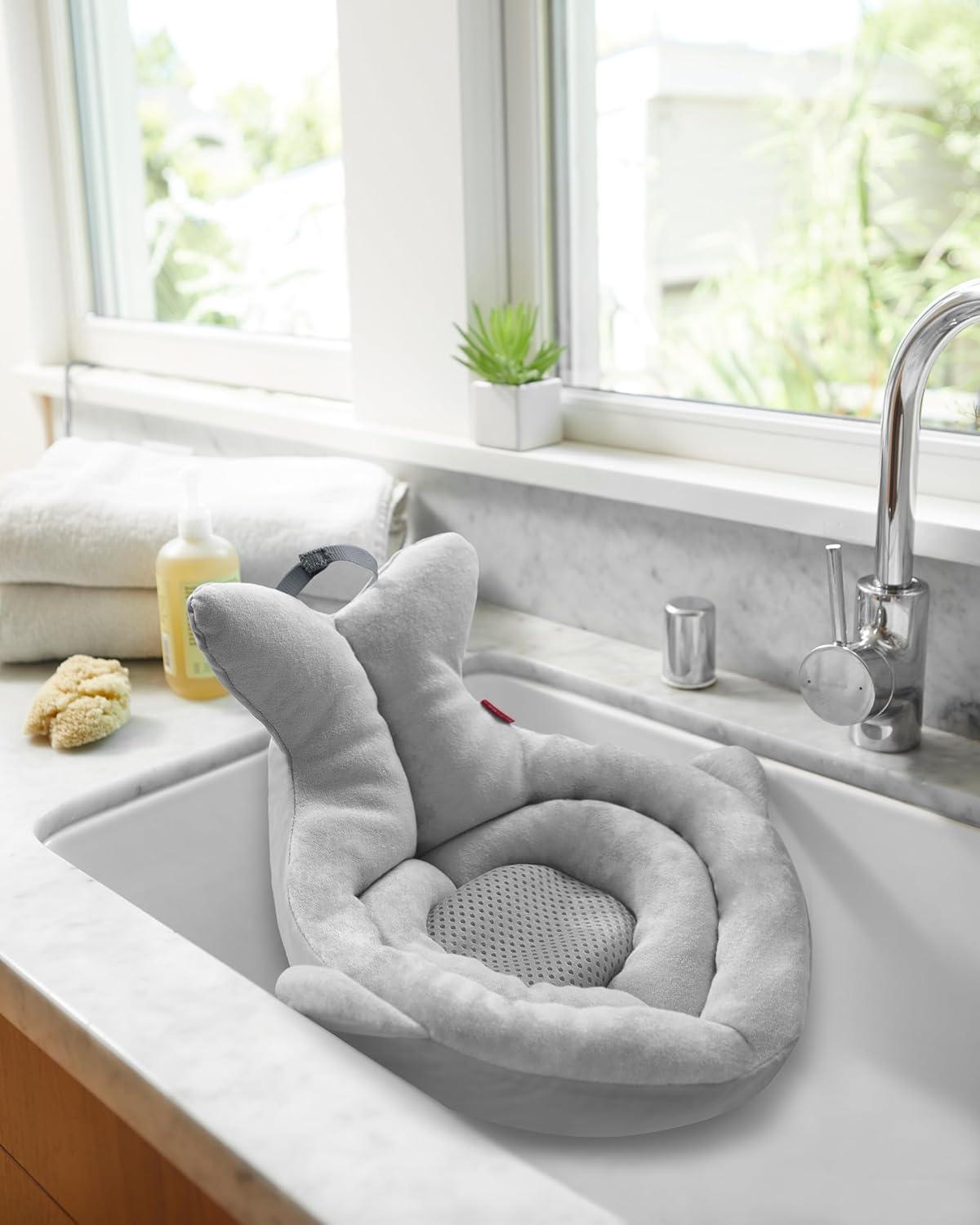imageSkip Hop Soft Sink Baby Bath Tub Moby GreyGrey Soft Sink Bath Tub
