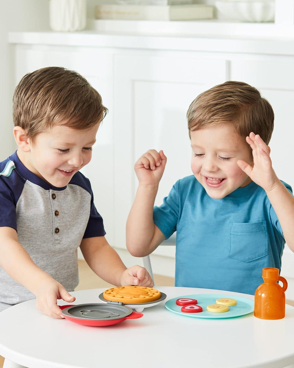 imageSkip Hop Pretend Play Zoo Ice Cream Shoppe Playset Toy for Kids 2 Years and Up UnicornWaffle Food Play Set